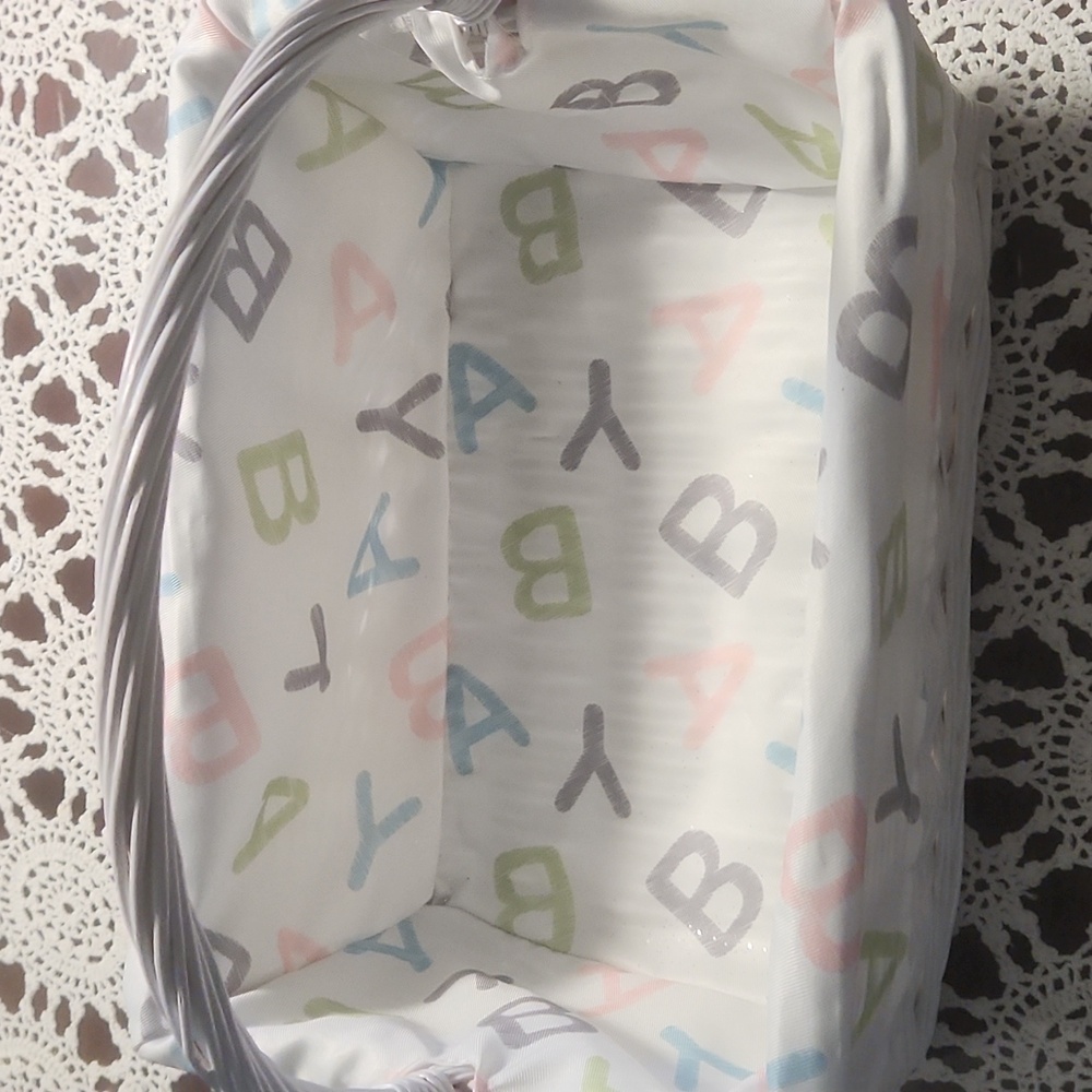 Basket  baby soplys
